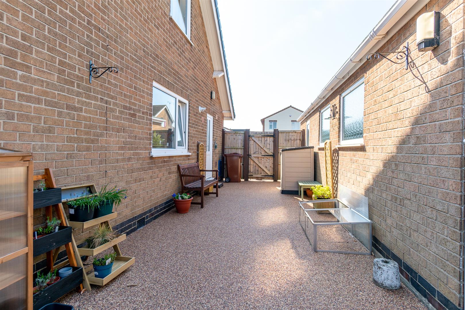 Images for Sunningdale Drive, Woodborough, Nottingham