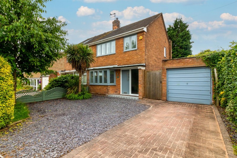 View Full Details for Clumber Drive, Radcliffe-On-Trent, Nottingham