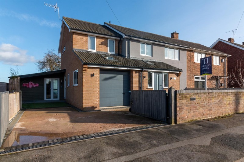 View Full Details for Firdale, Cotgrave, Nottingham